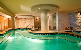 Banff Caribou Lodge & Spa
