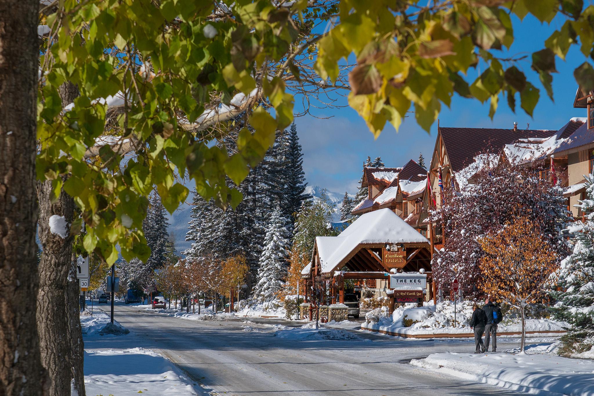 Banff Caribou Lodge And Spa Экстерьер фото