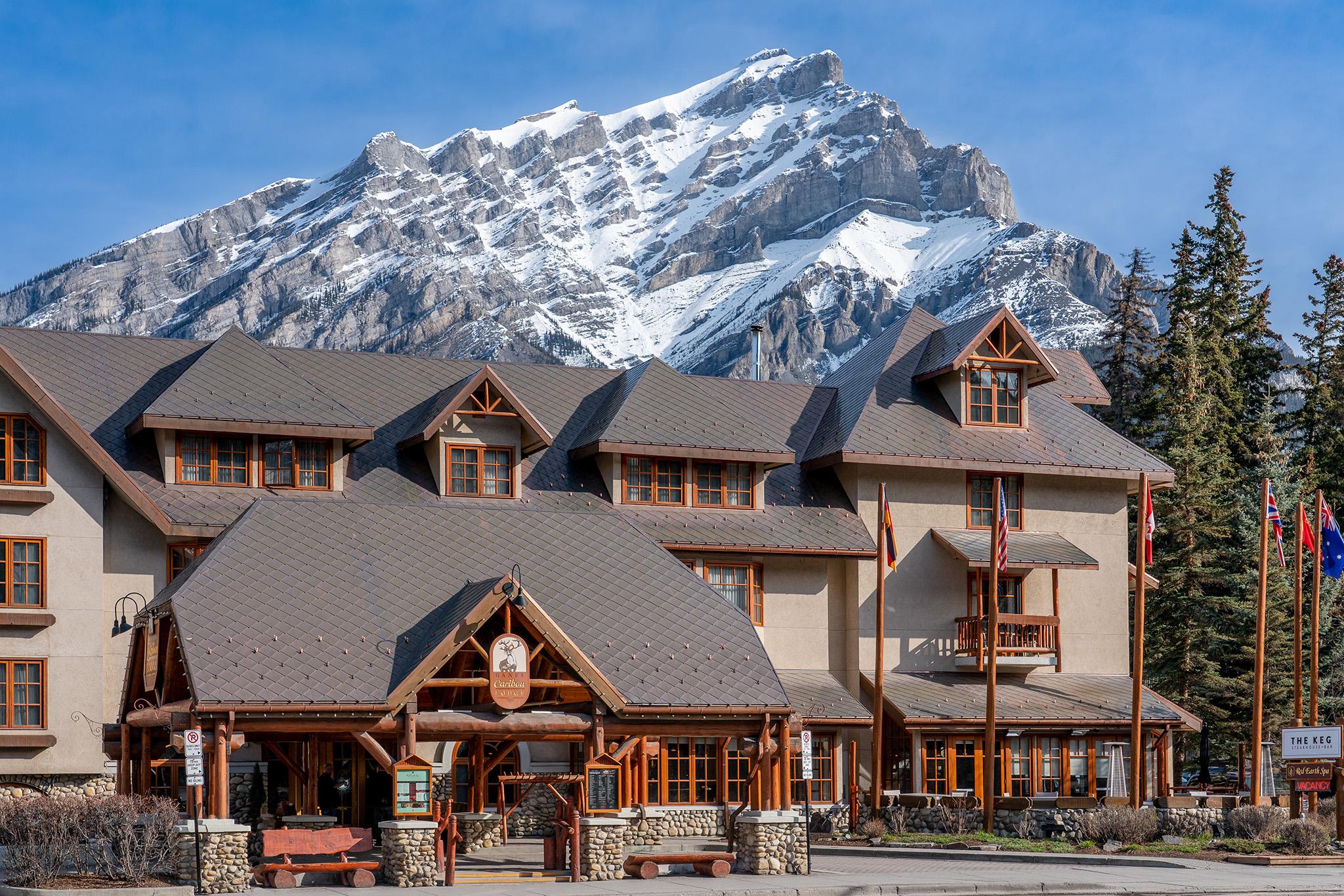 Banff Caribou Lodge And Spa Экстерьер фото