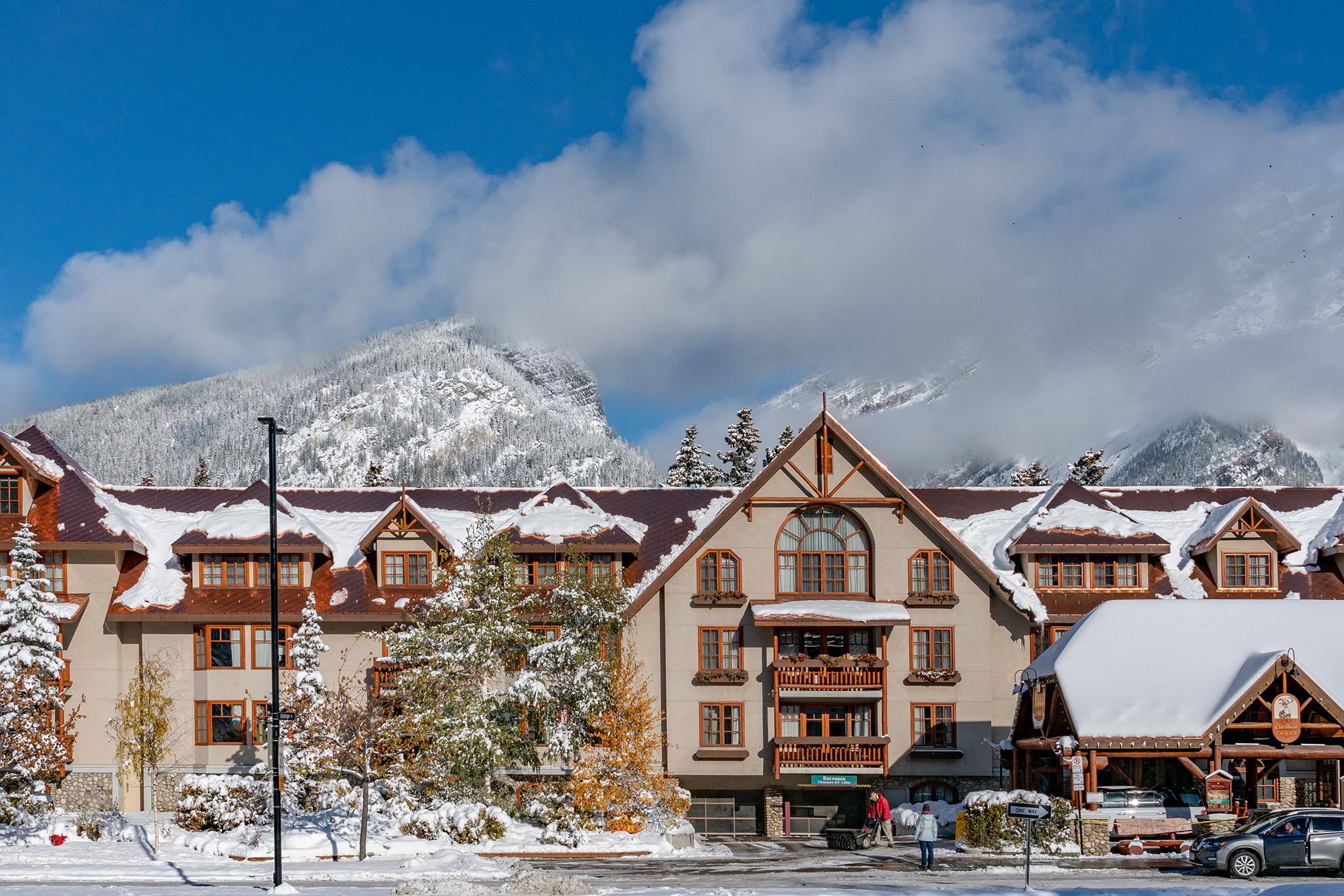 Banff Caribou Lodge And Spa Экстерьер фото