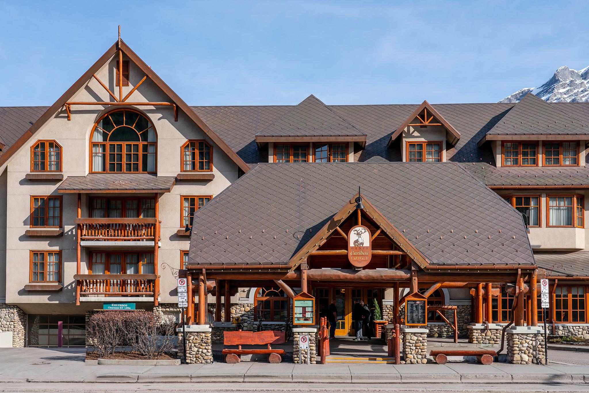 Banff Caribou Lodge And Spa Экстерьер фото